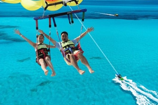 parasailing hurghada_27736_lg
