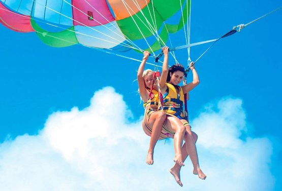 Parasailing in Hurghada